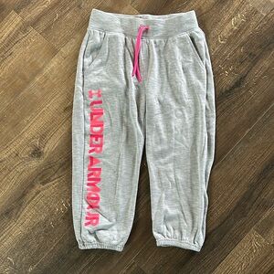 Underarmour Capri Loose Jogger Girls